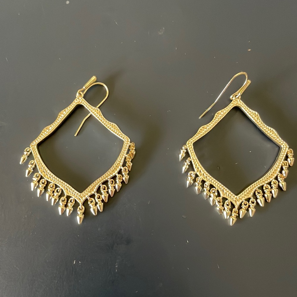 Kendra SCOTT earrings